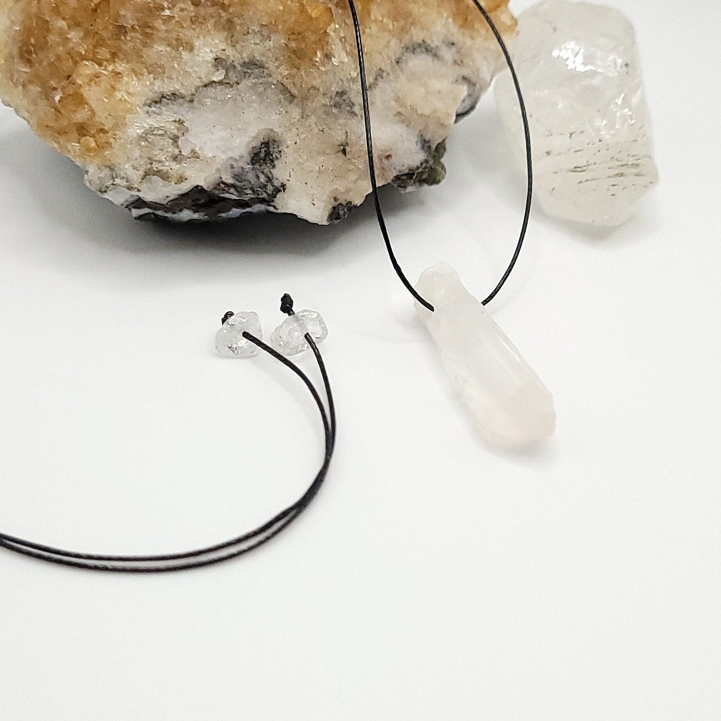 crystal choker