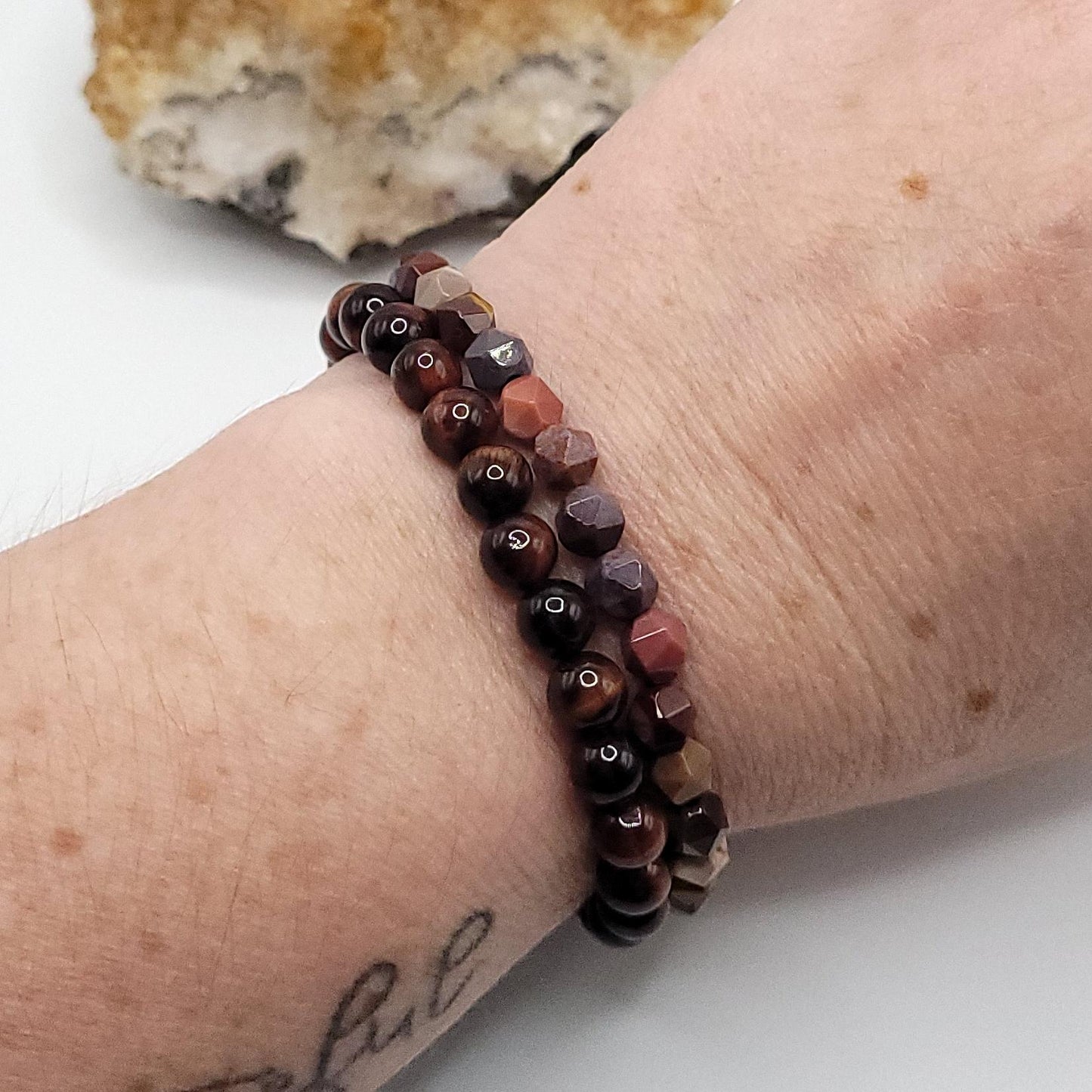 Faceted Mookaite Jasper Crystal Stretch Bracelet