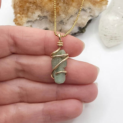 Emerald Crystal Necklace in Gold Wire