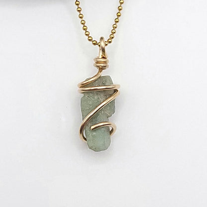 Emerald Crystal Necklace in Gold Wire