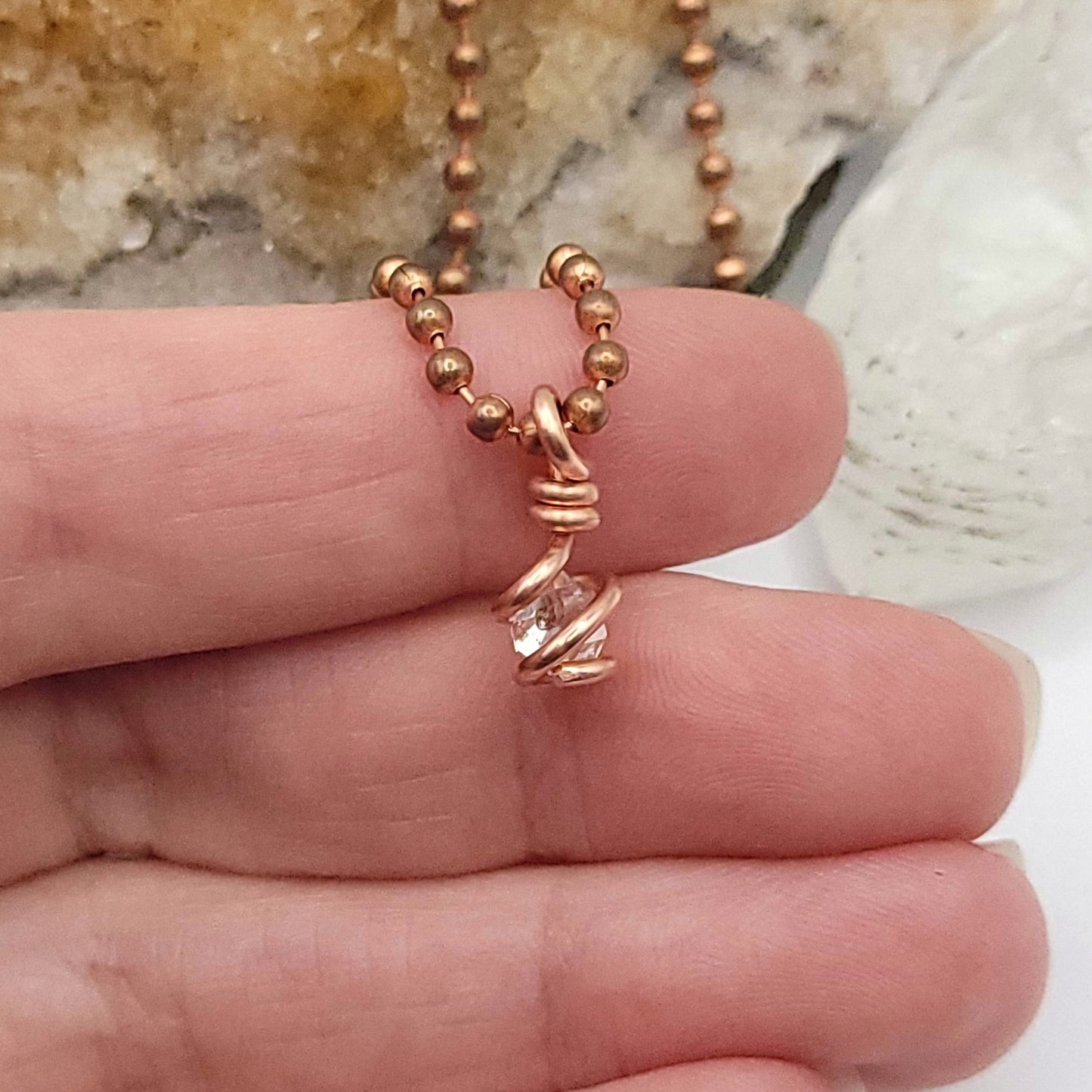 Raw UV Reactive Petroleum Quartz Crystal Necklace in Copper
