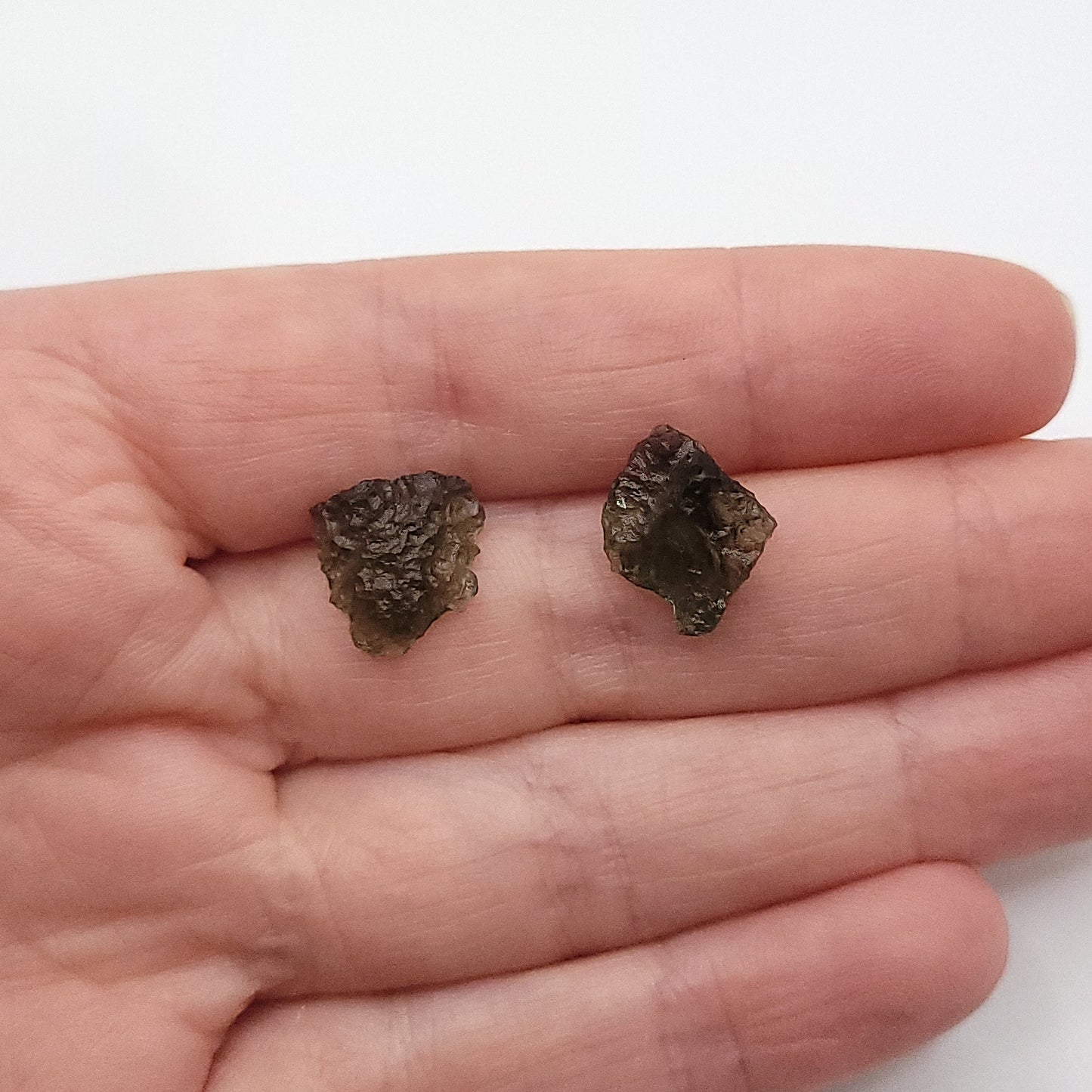 Raw brown crystal