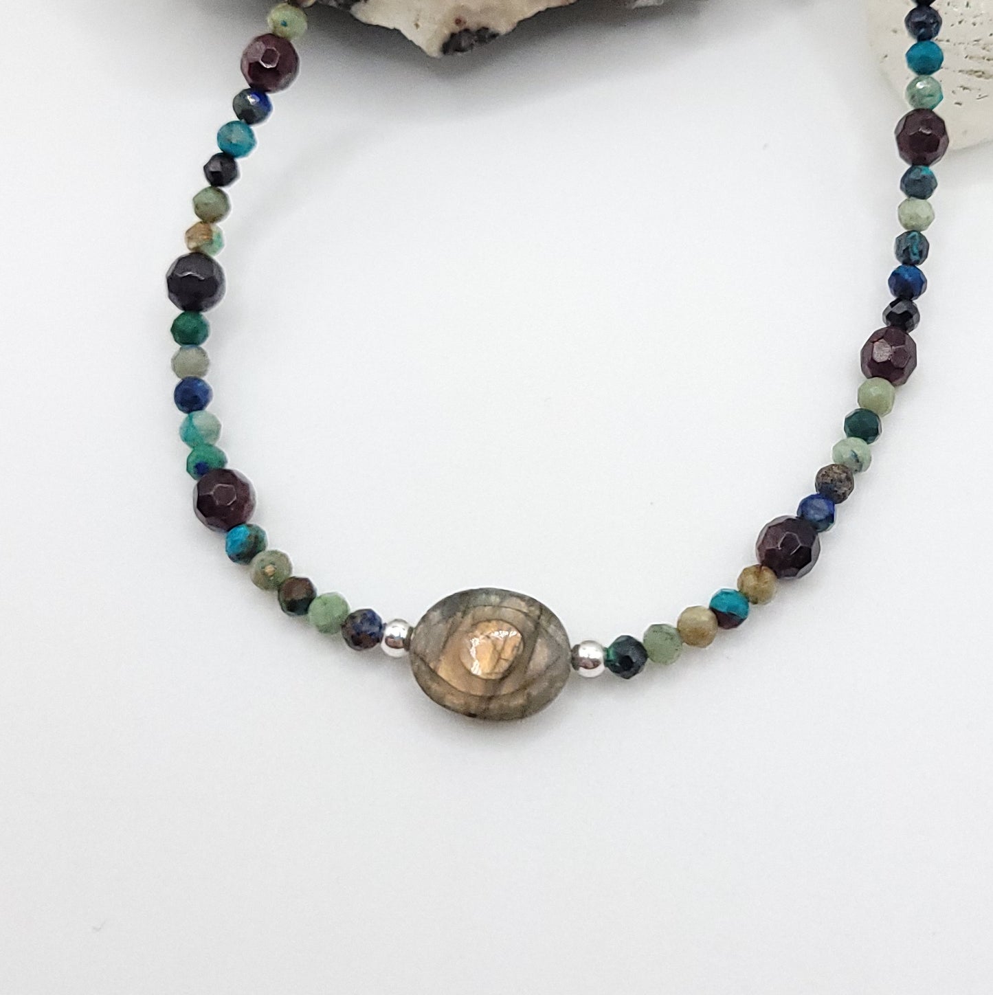Labradorite Evil Eye Necklace - Crystal for Intuitive Strength