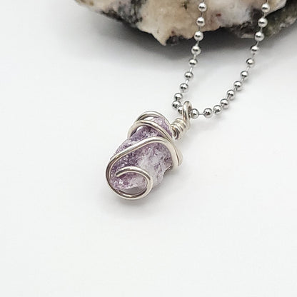 Raw Lepidolite Necklace in Silver – Crystal for Calm & Emotional Balance
