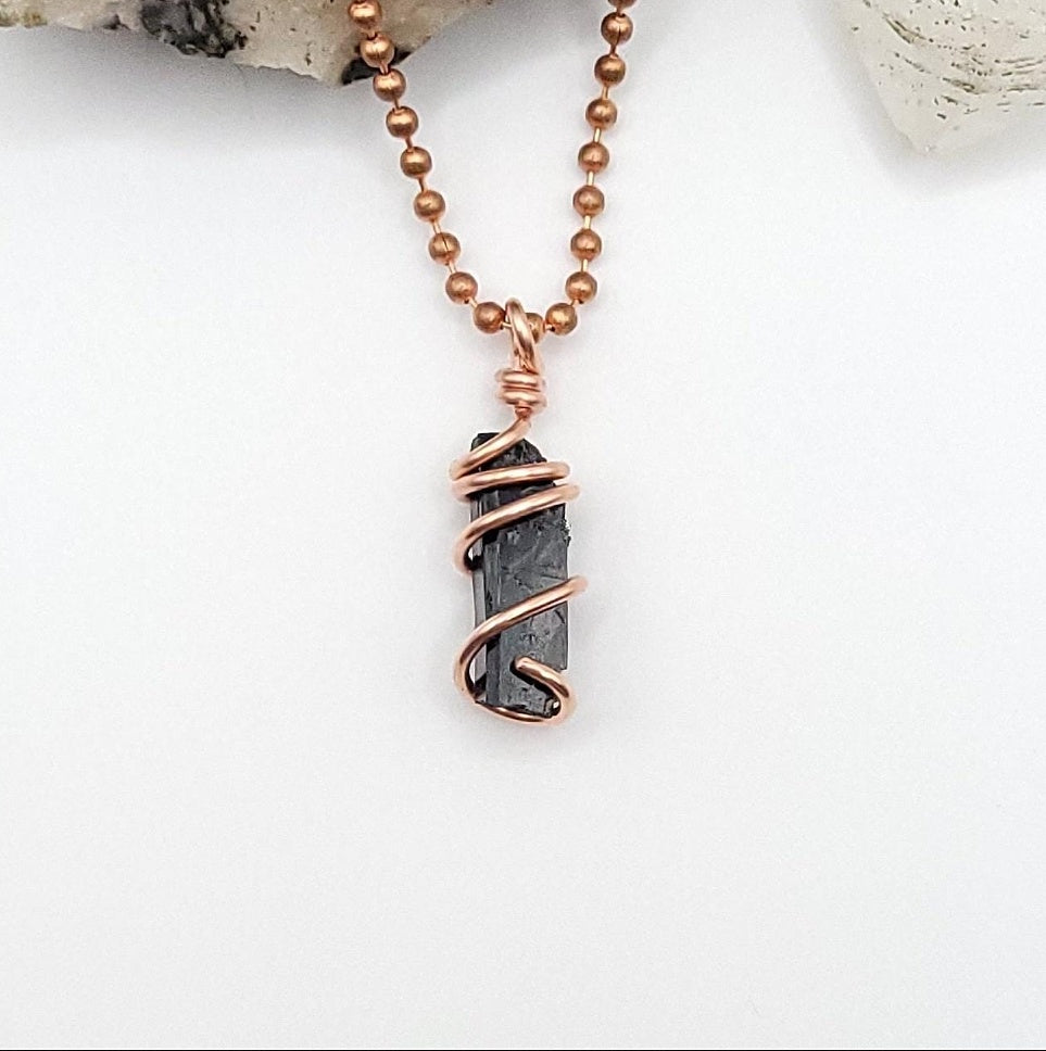 Raw Aegirine Necklace in Copper - Crystal for Protection & Grounding