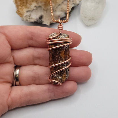 Raw Orange Kyanite Necklace in Copper - Crystal for Creativity