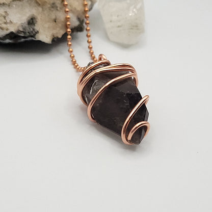 Raw Smoky Quartz Necklace in Copper – Crystal for Grounding
