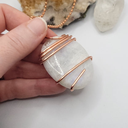 Rainbow Moonstone Necklace in Copper - Crystal for Intuition